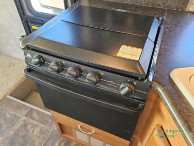 2012 Itasca Sunstar — photo 31 view