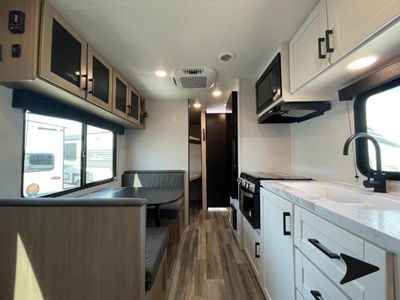 2026 Jayco Jay Flight SLX - Photo 40