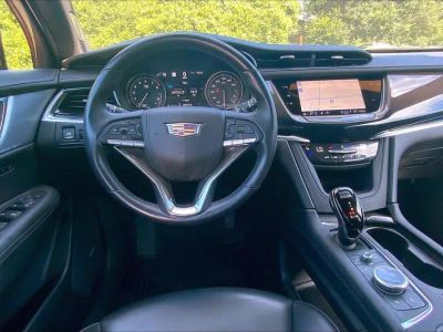 2024 Cadillac XT6 — detail view