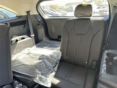 2026 Kia Sorento — photo 25 view