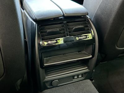 2023 BMW 5 Series - Photo 25
