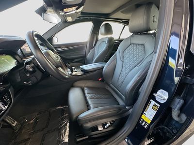 2023 BMW 5 Series - Photo 20