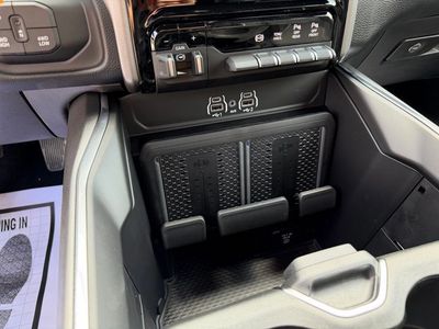 2026 Ram 3500 - Photo 30
