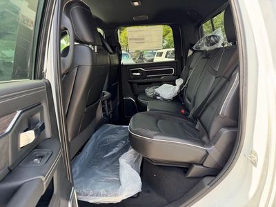 2026 Ram 3500 - Photo 32