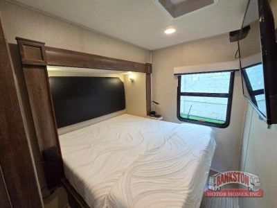 2019 Esteem 26D - Photo 26