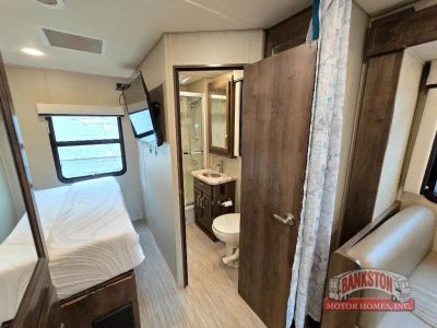 2019 Esteem 26D - Photo 27