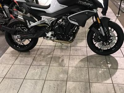 2026 CFMOTO 800NK — photo 7 view