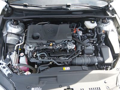 2025 Toyota Camry — photo 9 view