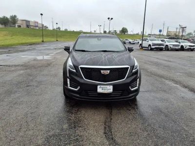 2020 Cadillac XT5 — rear three-quarter view
