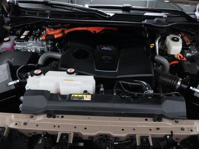 2025 Toyota Tundra 4WD - Photo 43