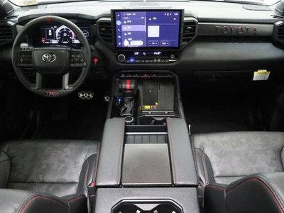 2025 Toyota Tundra 4WD - Photo 34