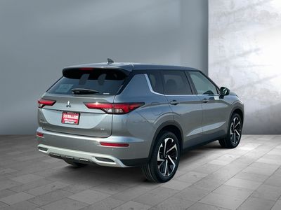 2023 Mitsubishi Outlander - Photo 6