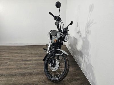 2025 Honda Trail125 - Photo 3