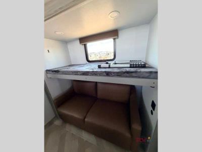 2027 Keystone RV Sprinter — photo 40 view