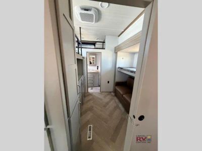 2027 Keystone RV Sprinter — photo 38 view