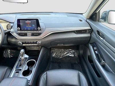 2025 Nissan Altima — photo 17 view