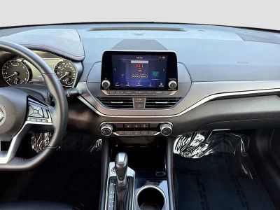 2025 Nissan Altima — photo 18 view