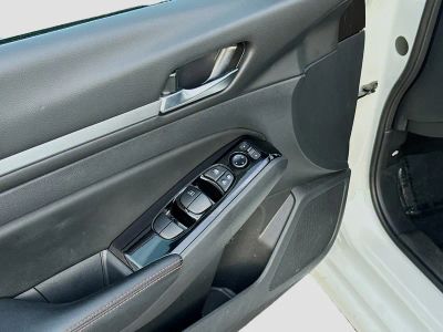 2025 Nissan Altima — photo 21 view