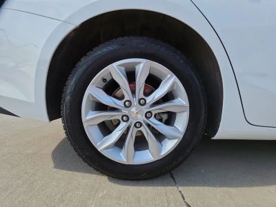 2024 Chevrolet Malibu - Photo 16