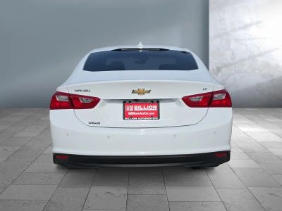 2024 Chevrolet Malibu - Photo 5