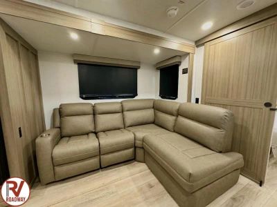 2027 Forest River RV Rockwood Ultra Lite — photo 20 view