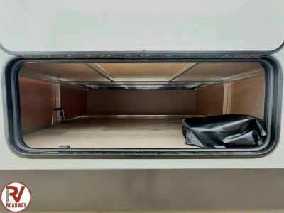 2027 Forest River RV Rockwood Ultra Lite — photo 7 view