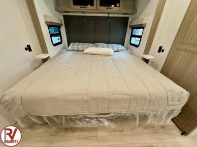 2027 Forest River RV Rockwood Ultra Lite — photo 29 view