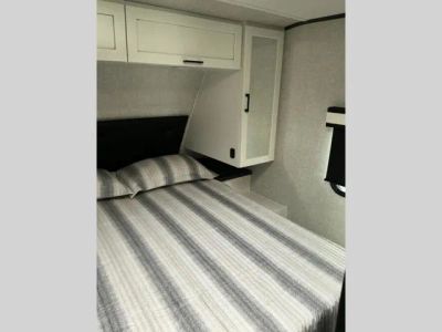 2025 Jayco Jay Feather - Photo 4