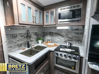2021 Dutchmen RV Astoria - Photo 13