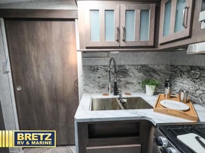 2021 Dutchmen RV Astoria - Photo 14
