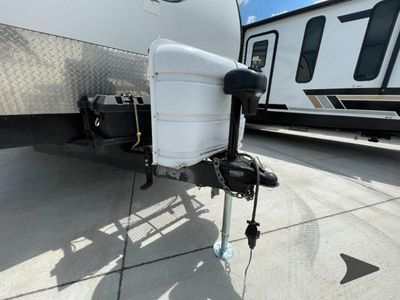2017 Forest River RV Vengeance Super Sport - Photo 14
