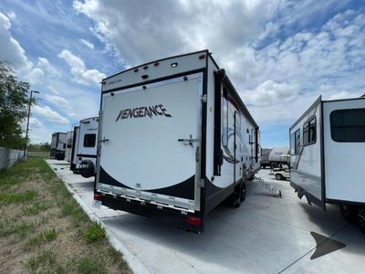 2017 Forest River RV Vengeance Super Sport - Photo 6