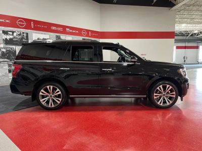 2021 Ford Expedition — side profile view