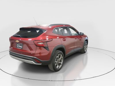 2025 Chevrolet Trax — photo 7 view