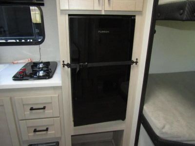 2026 Jayco PROWLER LYNX - Photo 9