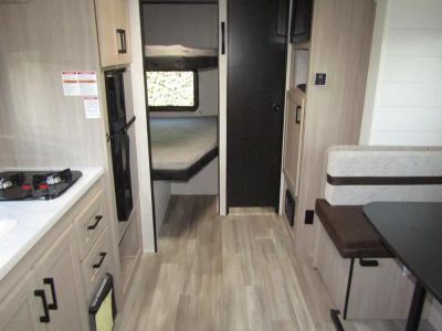 2026 Jayco PROWLER LYNX - Photo 2