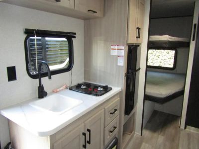 2026 Jayco PROWLER LYNX - Photo 6