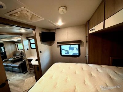 2023 Grand Design Imagine XLS — photo 14 view
