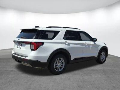 2026 Ford Explorer - Photo 3