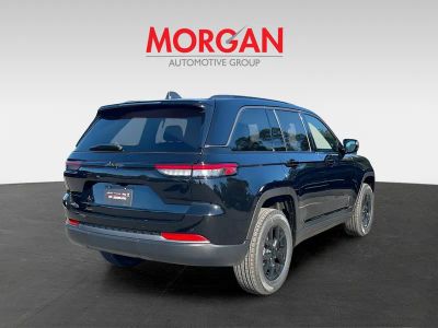 2026 Jeep Grand Cherokee — photo 7 view