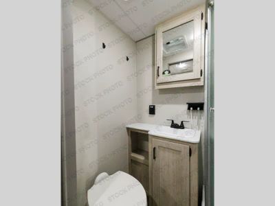 2026 Coachmen RV Catalina Legacy Edition - Photo 5
