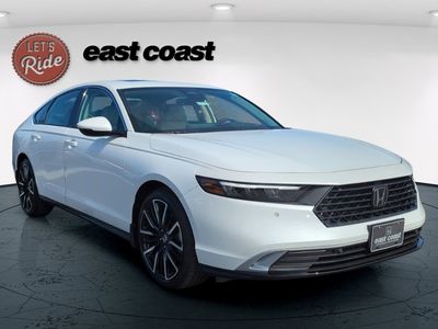 2025 Honda Accord Hybrid - Photo 3
