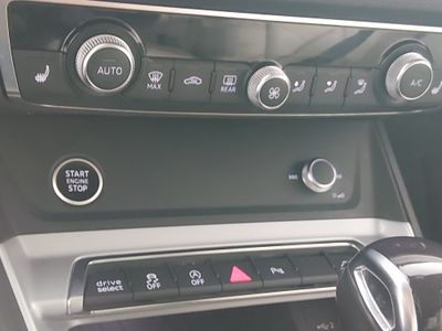 2024 Audi Q3 - Photo 20