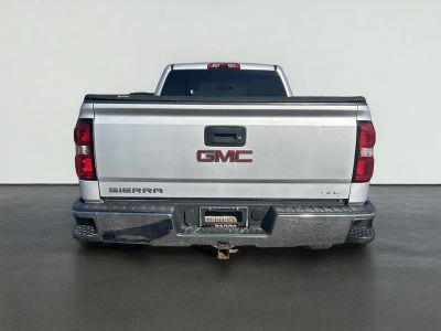 2015 GMC Sierra 1500 — detail view