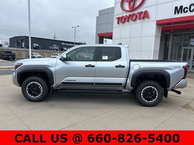 2025 Toyota Tacoma - Photo 5