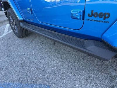 2026 Jeep Wrangler - Photo 12