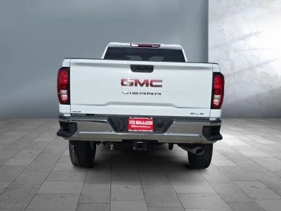 2026 GMC Sierra 3500HD - Photo 5
