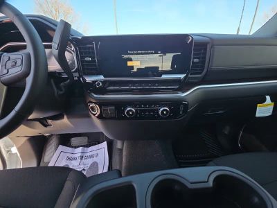 2026 GMC Sierra 3500HD - Photo 13