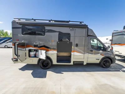 2027 Winnebago EKKO — photo 17 view