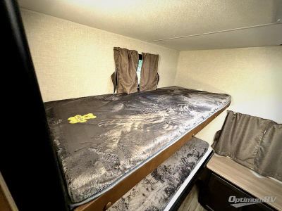 2026 Venture RV SportTrek Touring Edition — photo 24 view